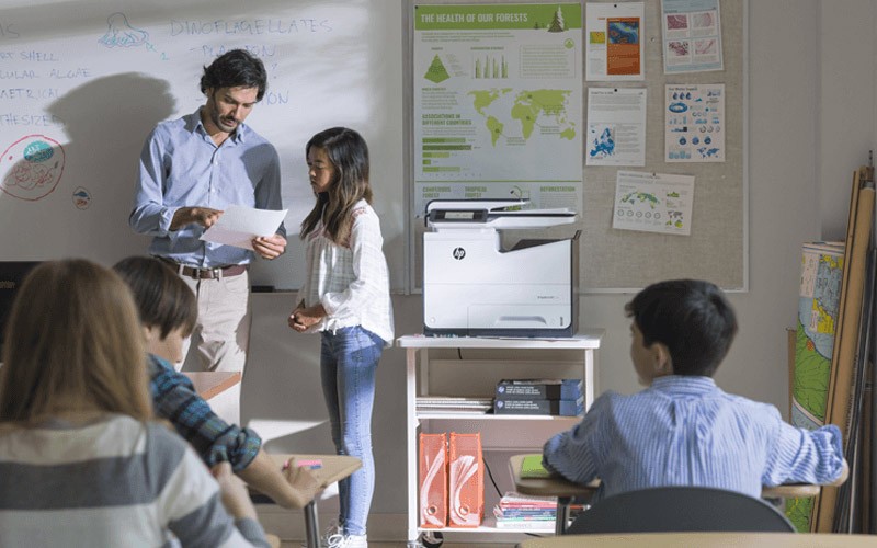 HP PageWide printer in classroom lifestyle